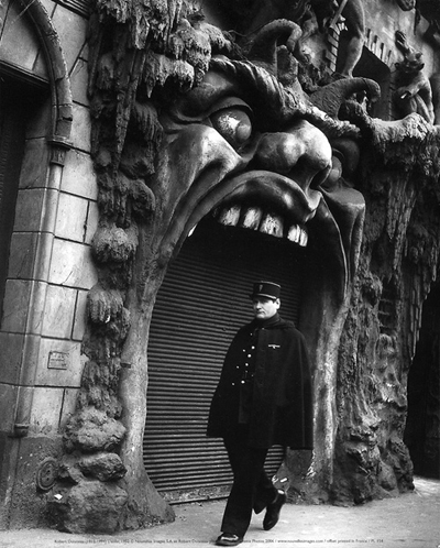The proprietor, one Antonin Alexander, also owned another nightclub next door  - Ciel (“Heaven”). L’Enfer existed as late as the early 1950s, when I think this rather amusing photo was taken.